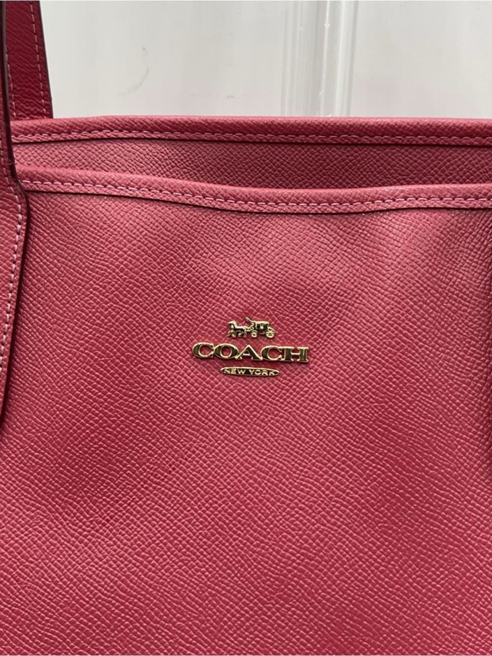 Coach Rose mauve Crossgrain Leather Tote with Gold Hardware - Picture 2 of 16
